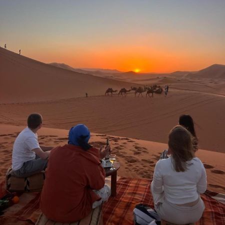 Sahara Desert Experience Camp 梅尔祖卡 外观 照片